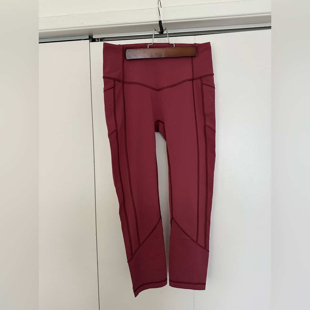 Lululemon magenta pants